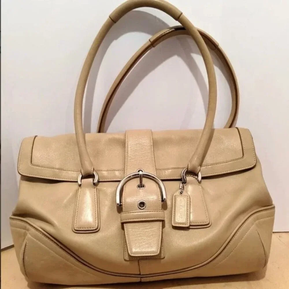 Vintage Rare Coach Hampton Flap Tan Leather Handbag Purse